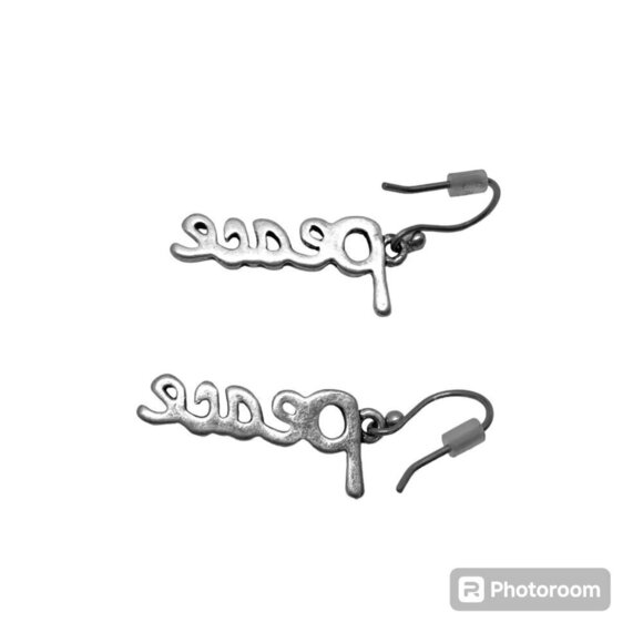 Silver Peace Earrings Retro Hippie Peace Spell Out Earrings Boho Dangle Earrings - Picture 5 of 7